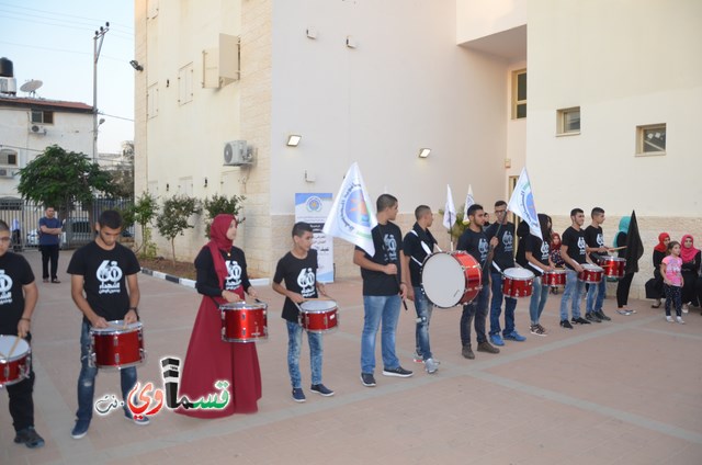 فيديو : الثانوية الجديدة تُبدع في اخراج تحفة فنية للفنان القسماوي عبد التمام ..ايها السادة .. هكذا يُحترم من اعطى للذكرى ..  